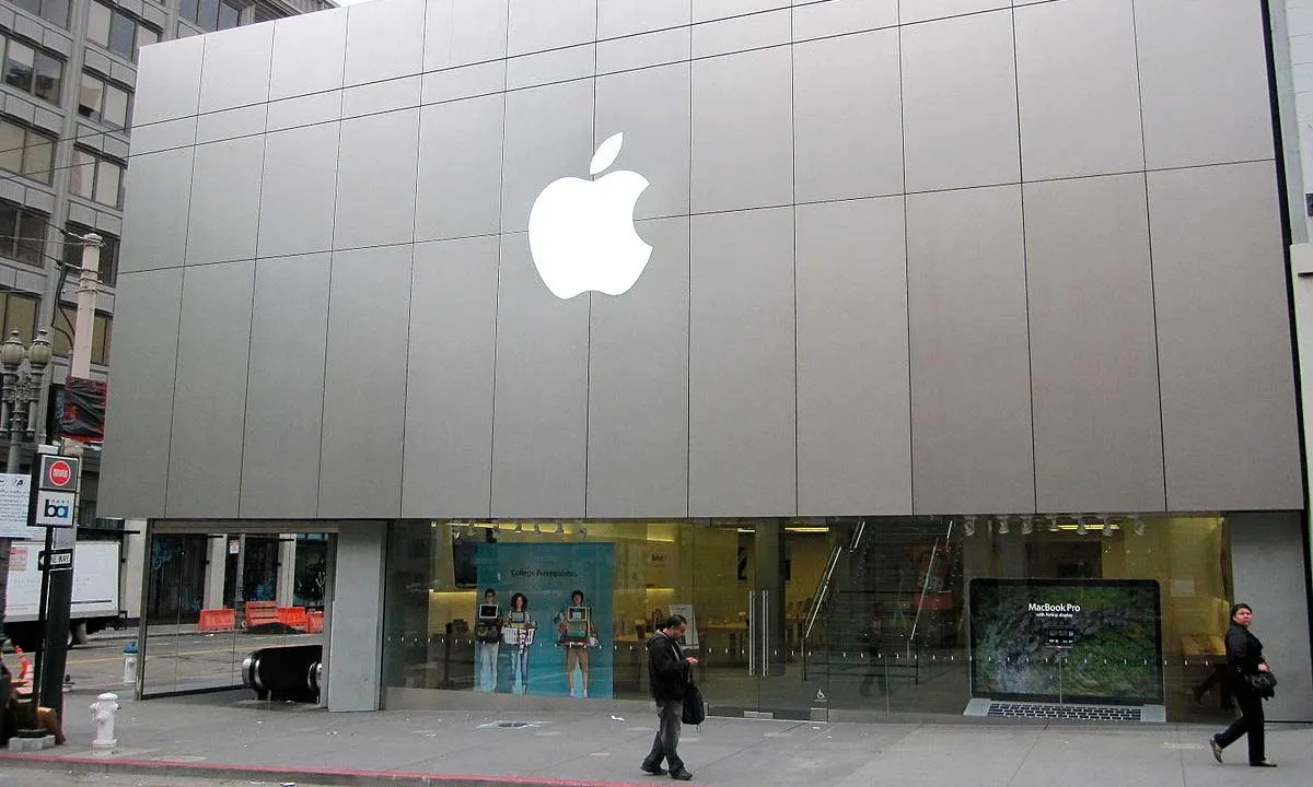 Apple sigue sin corregir un fallo en Hide My Email más de un año después